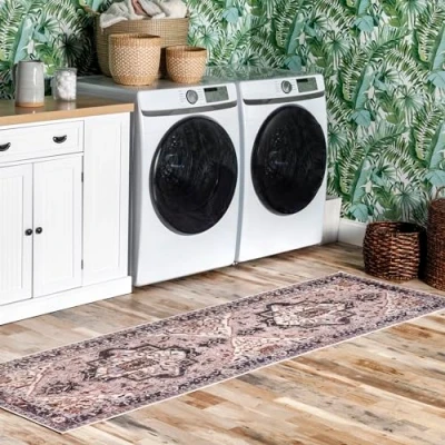 Image of nuLOOM Sasha Machine Washable Medallion Runner Rug, 2&#039; 6&quot; x 8&#039;, Pink