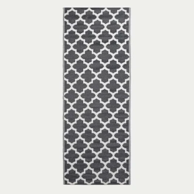 Image of HOMESCAPES Luxury Runner Outdoor Rugs for Garden Patio Waterproof 100% Recycled Plastic Mat Carpet 75 x 200cm Reversible White &amp; Black Geometric Rug Nola, Indoor/Outside Portable, Seamless