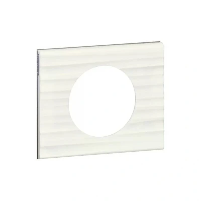 Image of Legrand Céliane2 Single Plug Socket, White, LEG69011