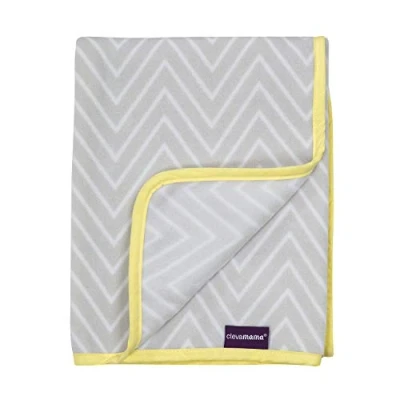 Image of Clevamama Fleece Blanket Crib Cot Bed Baby 120x140 Grey &amp; White Chevron