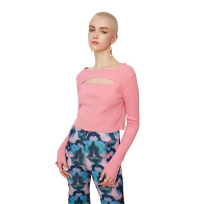 Image of Trendyol FeMan Young Slim fit Basic Crew Neck Knit Blouse Pink