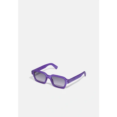 Image of Sunglasses Retrosuperfuture Iu8 caro col. purple p04 Unisex Squadrata Viola