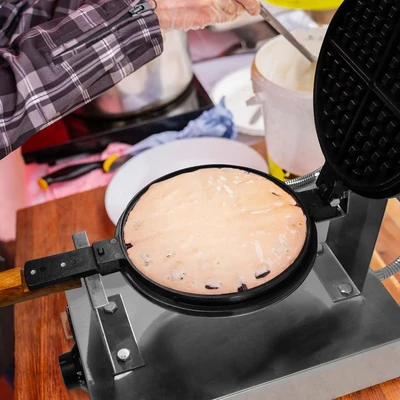 Image of MonsterShop Kukoo Single Waffle Maker