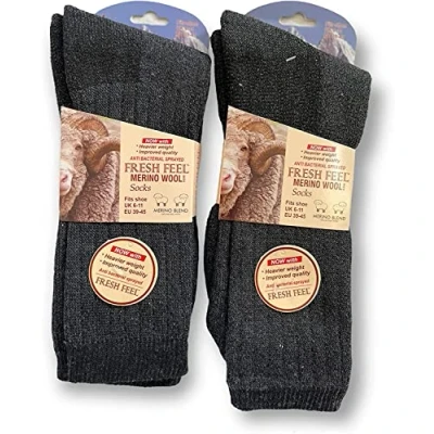 Image of ZRWASKA 2 Pairs Men&#039;s Merino Wool Warm Thermal Socks Winter Outdoor Walking &amp; Hiking Gray Charcoal Size UK 6 11 (2 Charcoal)