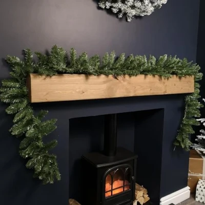 Image of 2.7m Plain Green Christmas Garland with 200 Bullet Tips