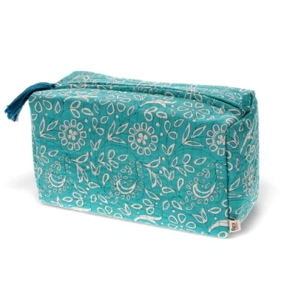 Image of Quilted Wash Bag Radhika