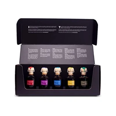 Image of La Secchia Balsamic Vinegar of Modena IGP, 5 Varieties Tasting Box, Different Levels Density, Italian Aceto Balsamico Aged in Barrels 20 to 60 Liters Woods