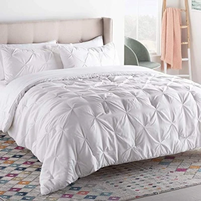 Image of Linenspa Quatrefoil Microfiber Comforter, Gray/White, Queen