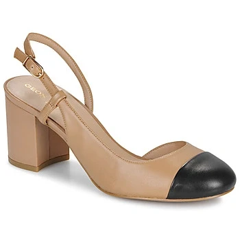 Image of Geox D VIRNILISA 65 women&#039;s Court Shoes in Beige