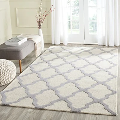 Image of SAFAVIEH Trellis Rug for Living Room, Dining Bedroom Cambridge Collection, Short Pile, in Ivory and Silver, 183 X 274 cm