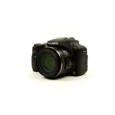 Image of Panasonic Lumix DMC FZ150 Compact Camera with Full HD Video Recording Black (12.1 MP, 24x Optical Zoom) 3.0 inch LCD (Renewed)