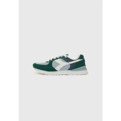 Image of Diadora Fenice Trainers, Men&#039;s, Size: 7.5, Green bistro Leather and textile