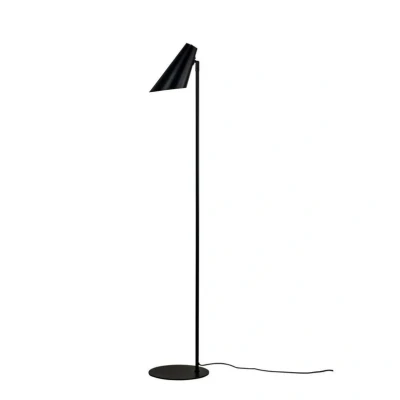 Image of Dyberg Larsen Cale floor lamp made of metal black