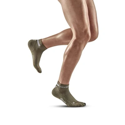 Image of CEP Men’s Low Cut Running Socks V4 Size 42 45, Green, Moisture Wicking &amp; Supportive