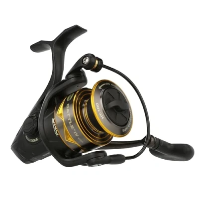 Image of PENN Battle IV Spinning Reel, Saltwater Angler Fishing Sea Fish Lure &amp; Bait, Bass, Pollack, Cod, Mackerel, Wrasse, Aluminum Spool, Robust Ambidextrous 3000 Reel Size 6.2:1 Gear Black, Gold Smoke