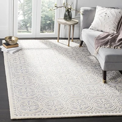 Image of SAFAVIEH Medallion Rug for Living Room, Dining Bedroom Cambridge Collection, Short Pile, in Silver and Ivory, 152 X 244 cm