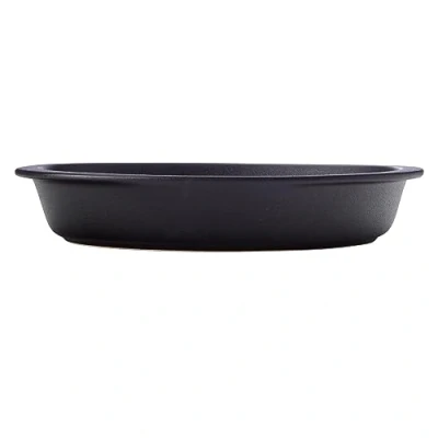 Image of Maxwell &amp; Williams Caviar Pie Dish, 35 x 21cm Oven to Table Roaster, Ideal for Pies, Pasta Bakes and Roasting, Stoneware, Black