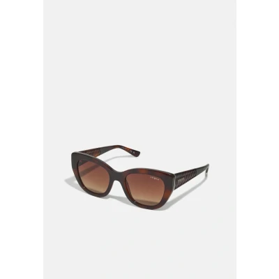 Image of Vogue Eyewear Sunglasses, Women&#039;s, Size: 52, Top dark havana/light brown/gradient brown