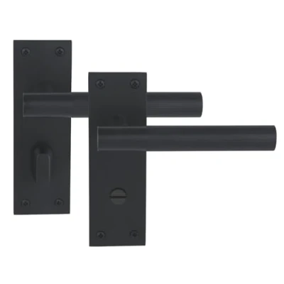 Image of HANDLEZONE® 1 Pair of Levada Grip Black Matt Designer Bathroom WC Toilet Door Handle Set on Long Flat Backplate, for Internal Doors