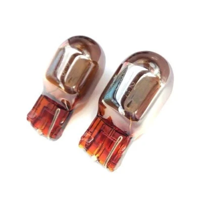 Image of 585 WY21W Chrome Amber Indicator Capless Wedge Bulbs (Twin Pack)