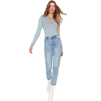 Image of Trendyol Women&#039;s Woman Bootcut &amp; Flared Jeans, Blue, 38