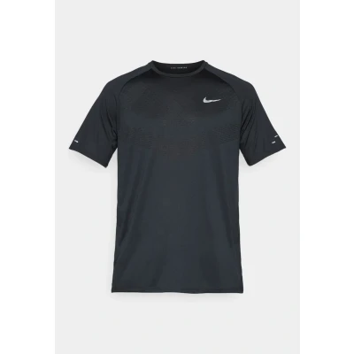 Image of Nike Performance Stride Sports Tshirt, Men&#039;s, Size: XXL, Black/reflective silver