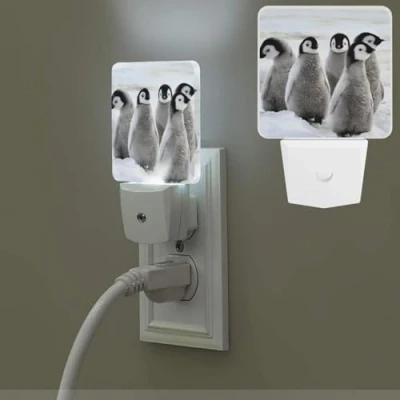 Image of Emperor Penguin Night Light Plug into Wall, LED with Dusk to Dawn Sensor 0.5W Nightlights in Lamp for Hallway, Bedroom, Bathroom