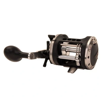 Image of OKUMA Classic Pro XP Reel, 5.1:Gear Ratio, 2BB Bearings, 12 lb Max Drag, Right Hand,Black