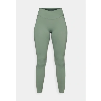 Image of Björn Borg Studio Cross Leggings, Women&#039;s, Size: 14, Agave green