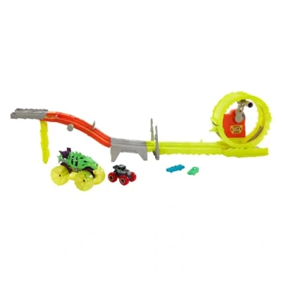 Image of Hot Wheels Monster Trucks Track Set with 2 Toy Trucks: Oversized Skelesaurus &amp; 1:64 Scale Bone Shaker, Charge Chase Challenge Crushed Cars, HYT07