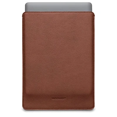 Image of WOOLNUT Leather Sleeve Case for MacBook Pro 13 &amp; Air 13/13.6 inch Charge in Full Grain Leather, Wool Felt Interior Tailor Made Fit Scandinavian Design Cognac Brown
