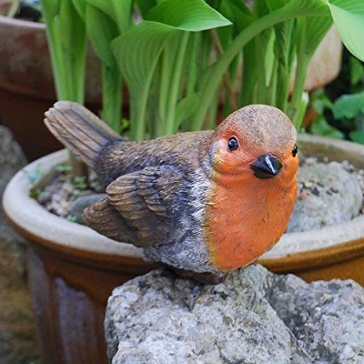 Image of Large Robin Bird Garden Animal Ornament