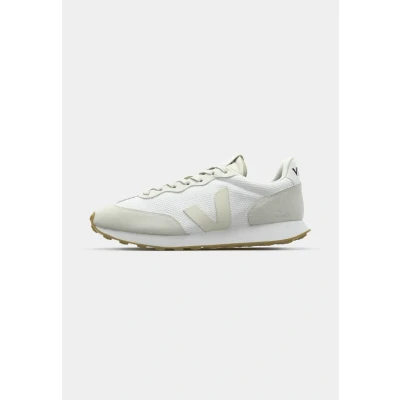 Image of Veja RIO Branco II Trainers, Women&#039;s, Size: 4, White/pierre Leather and textile
