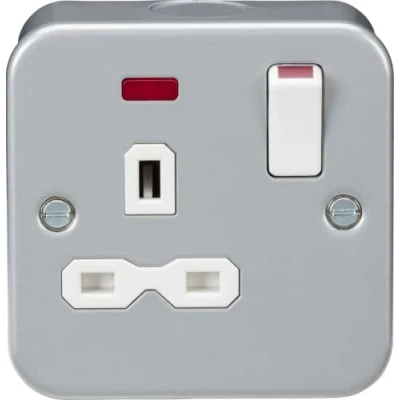 Image of KnightsBridge Metal Clad 13A 1G DP switched socket with neon