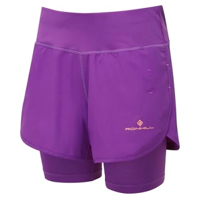 Image of Ronhill Women&#039;s Wmn&#039;s Tech 4.5&quot; Twin 2in1 Short, Grape Juice/Saffron, 10