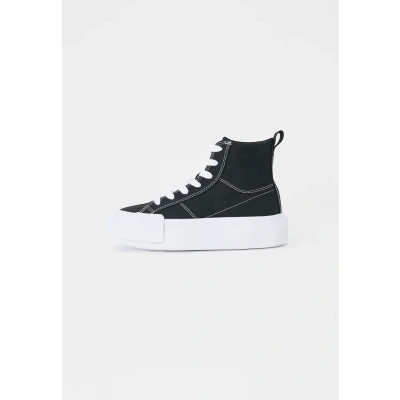 Image of Converse Chuck Taylor ALL STAR Cruise Unisex Hightop trainers for kids, Size: 4, Black/white Textile