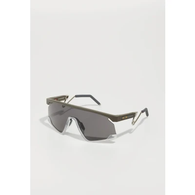 Image of Oakley Man OO9237 BXTR METAL 923712 Sunglasses O_matter Green Grey Mask Normal