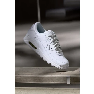 Image of Nike Sportswear AIR MAX 90 Trainers, Men&#039;s, Size: 14, White leather and imitation