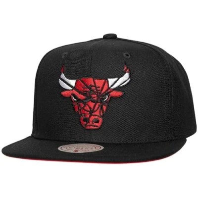 Image of Mitchell &amp; Ness Snapback Cap Shattered Chicago Bulls One Size Black