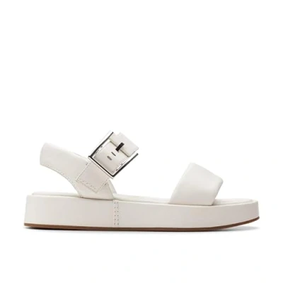 Image of Clarks ALDA STRAP women&#039;s Sandals in White
