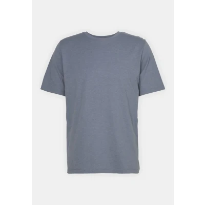 Image of JACK &amp; JONES Men&#039;s Jjeorganic Tee SS O Neck Noos T Shirt, Flint Stone/Detail: Melange, L
