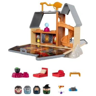 Image of Squish a longs “Harry Potter Hogwarts Castle Playset Severus Snape, Harry Potter, Minerva McGonagall, and Moaning Myrtle, Accessories play display