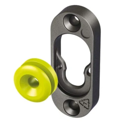 Image of Button Fix Type 1 Flush Bracket Connecting 90º Degree Panels x1