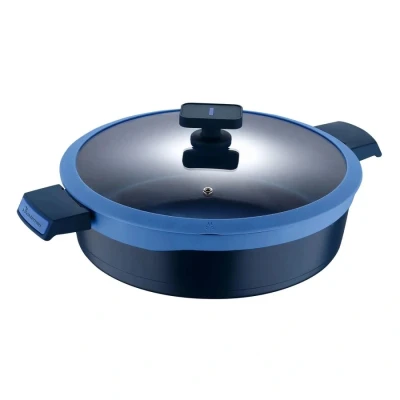 Image of MasterPro Shallow Casserole with Glass Lid, 4.9l Gastro Induction Cast Aluminium Non stick Pot, Professional Quality, Diamond Infused Coating, Ovenproof