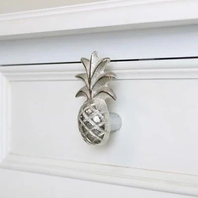 Image of Melody Maison Silver Pineapple Drawer Knob