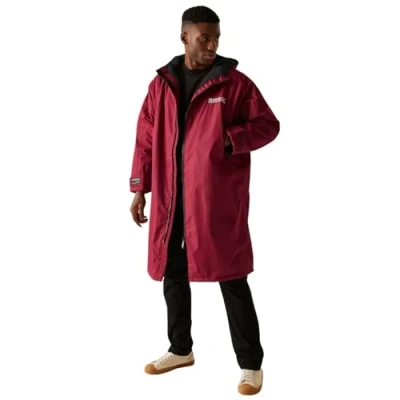 Image of Regatta Outdoor Active Unisex Waterproof Changing Robe Dark Maroon SM