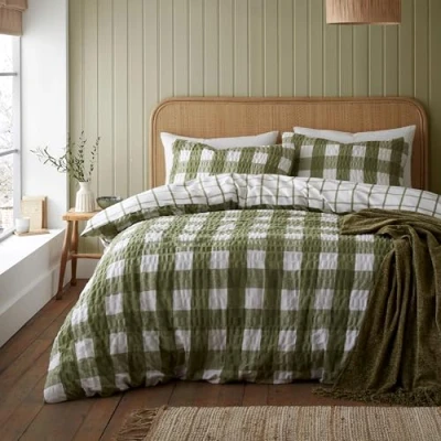 Image of Catherine Lansfield Brushed Seersucker Gingham Reversible Single Duvet Cover Set with Pillowcase, Olive Green