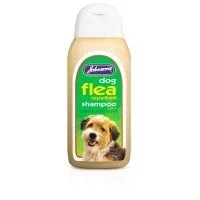 Image of Johnson s Flea Cleansing Shampoo for Dogs (Bottle Size: 200ml Bottle)