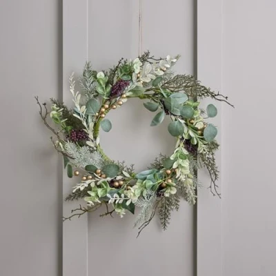 Image of Lights4fun 40cm Artificial Christmas Wreath Gold Berry, Twig and Leaf Mixed Foliage Front Door Indoor Wall Decoration