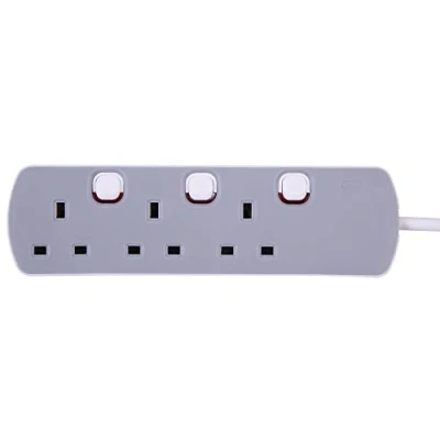 Image of PRO ELEC PELB1761 3 Gang Extension Lead Individually Switched, 90 cm